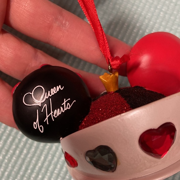 Disney ear series - queen of hearts - Picture 5 of 6